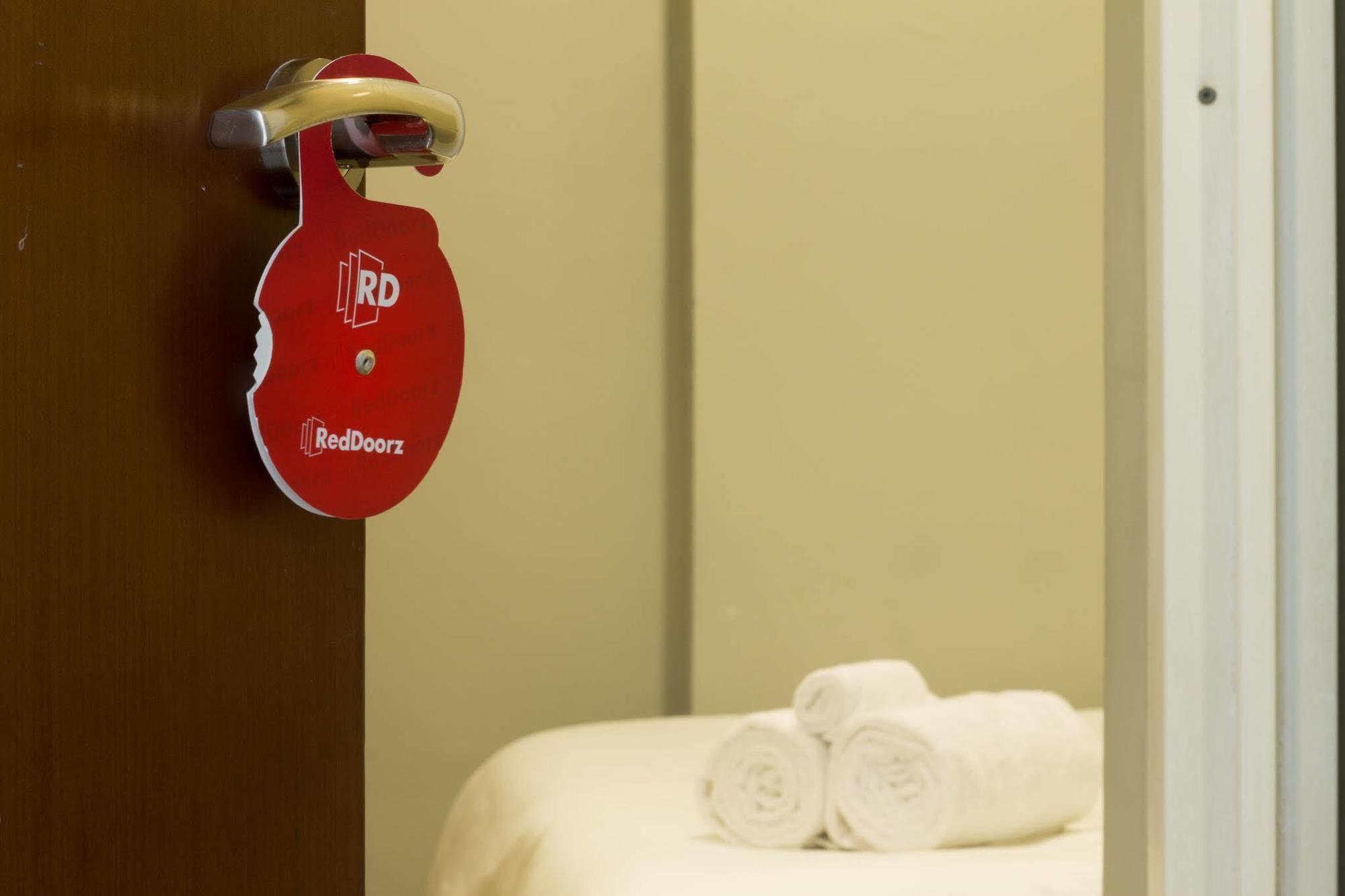 Redliving Apartemen The Suites Metro - Mary Tower E Bandung Esterno foto